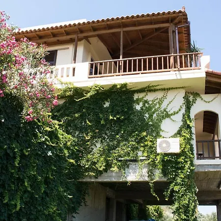 Alexandra Holiday home Stalos