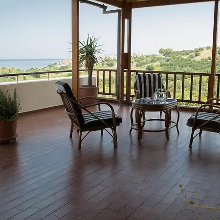 Holiday home Alexandra *